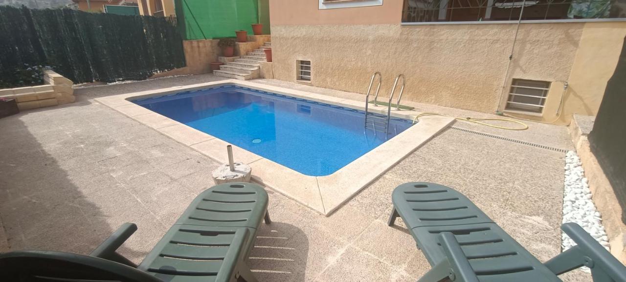 Aisha House Vila Relleu Exterior foto